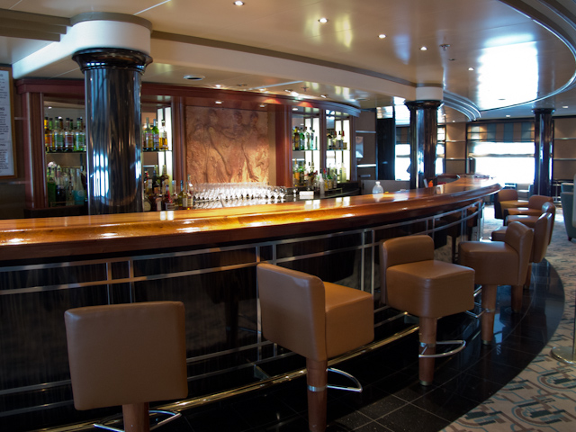 Silver Shadow - The Bar - Bar